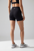 Skinny Workout Shorts für Damen